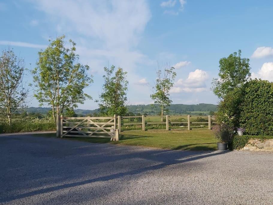 Relaxing Retreat On The Edge Of The Cotswolds Villa Kingswood  Exterior photo